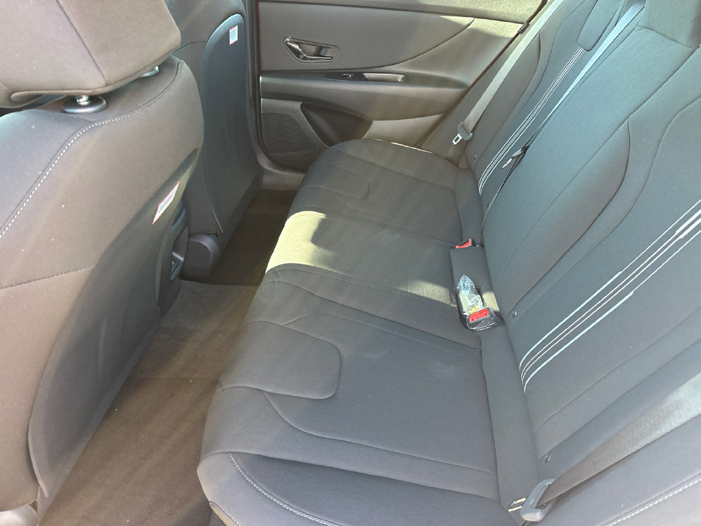 Certified 2026 Hyundai Elantra Sport FWD image 20