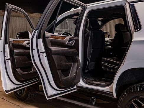 Used 2021 Chevrolet Tahoe High Country image 29