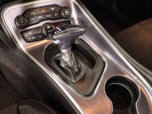 Used 2018 Dodge Challenger SXT Plus RWD image 8