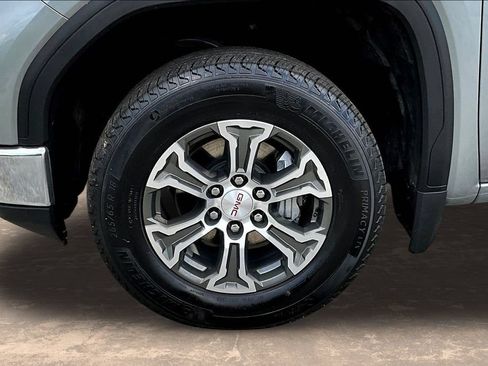 Used 2026 GMC Sierra 1500 SLT AWD/4WD image 36