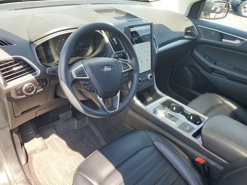 Used 2024 Ford Edge SEL w/ Convenience Package AWD/4WD image 9