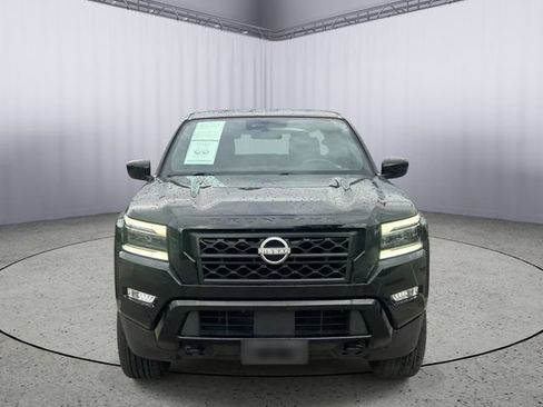 Used 2023 Nissan Frontier SV w/ Midnight Edition Package AWD/4WD image 4