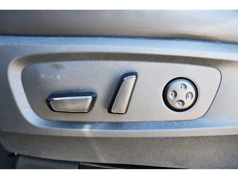 Used 2025 INFINITI QX60 Pure image 28