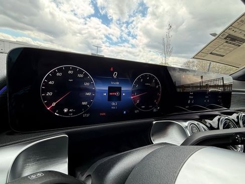 New 2026 Mercedes-Benz GLB 250 4MATIC image 26