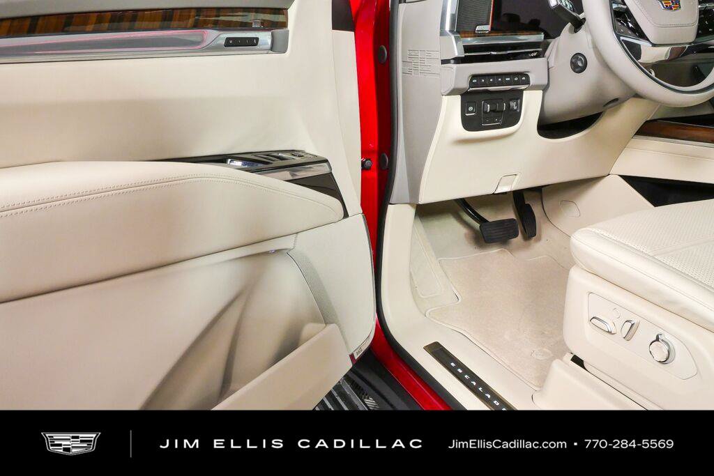 New 2026 Cadillac Escalade Platinum Sport w/ LPO, ONYX Package AWD/4WD image 9