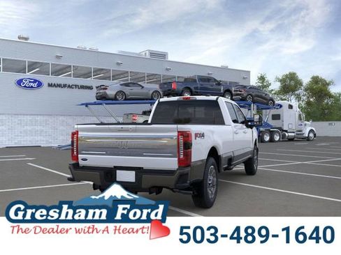New 2026 Ford F350 King Ranch w/ FX4 Off-Road Package image 9