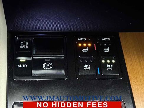 Used 2018 Lexus RX 350 AWD w/ Premium Package image 36
