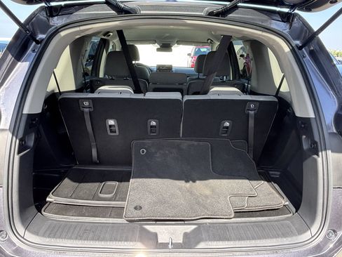 Certified 2023 Honda Pilot LX image 13