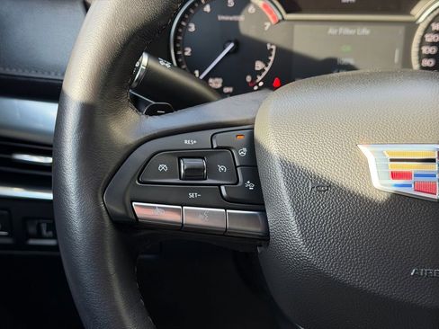 Used 2022 Cadillac XT4 Premium Luxury w/ Safety Alert Package image 19