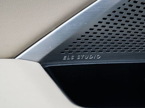 Certified 2023 Acura MDX SH-AWD w/ Technology Package image 28