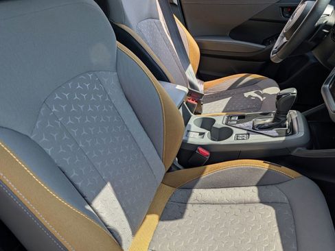 Used 2025 Subaru Crosstrek 2.5i Sport AWD/4WD image 22