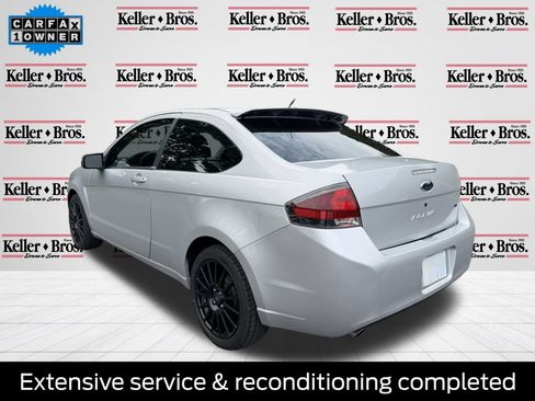 Used 2009 Ford Focus SES FWD image 1