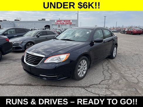 Used 2012 Chrysler 200 Touring w/ Cold Weather Group image 2