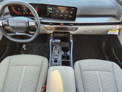 New 2026 Kia Sorento S image 18