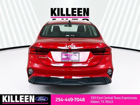 Used 2024 Kia Forte LXS FWD image 8