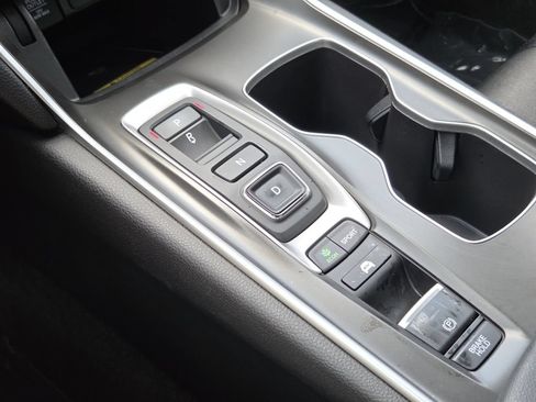 Certified 2021 Honda Accord EX image 37