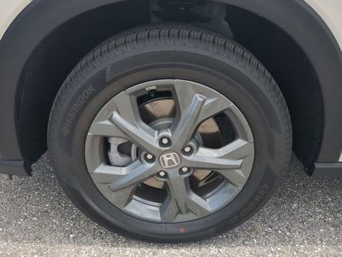 New 2027 Honda HR-V LX image 9