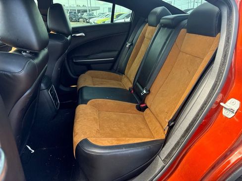 Used 2022 Dodge Charger Scat Pack w/ Plus Group RWD image 10