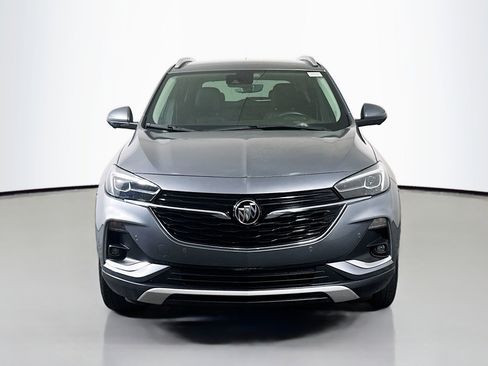 Used 2022 Buick Encore GX Essence w/ Advanced Technology Package image 2