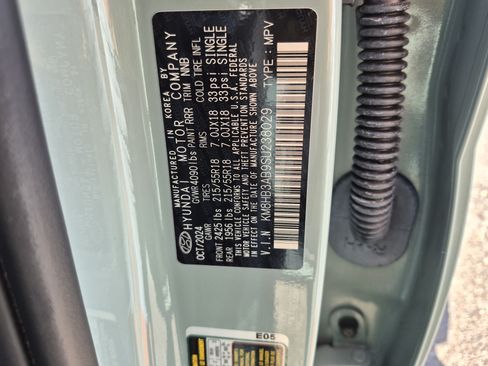 Certified 2025 Hyundai Kona SEL FWD image 31