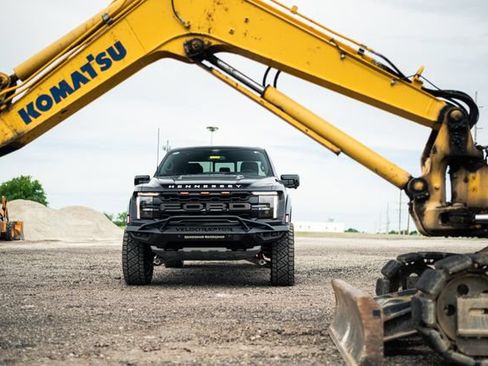 New 2026 Ford F150 Raptor AWD/4WD image 9