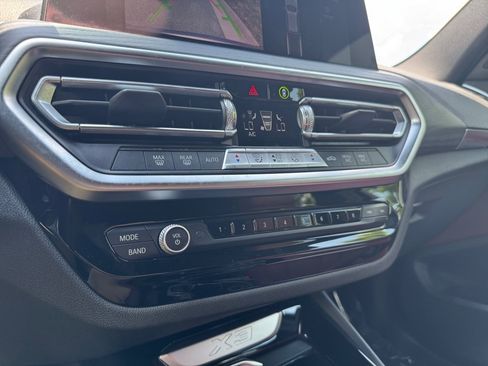 Used 2023 BMW X3 xDrive30i w/ Convenience Package AWD/4WD image 18