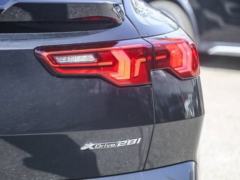 New 2026 BMW X2 xDrive28i w/ Technology Package AWD/4WD image 7