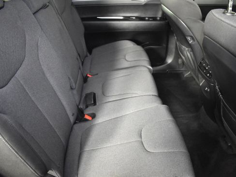 Used 2023 Hyundai Palisade SE image 45