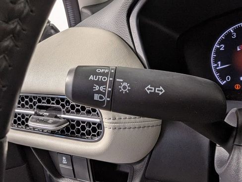 Used 2024 Honda HR-V EX-L image 29