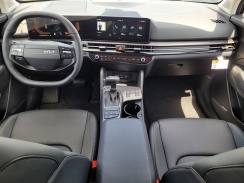 New 2026 Kia Sportage EX FWD image 14