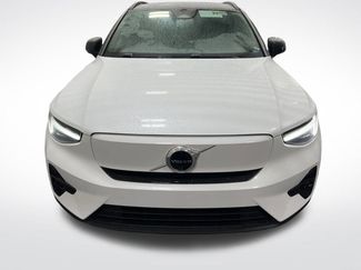 New 2024 Volvo XC40 Recharge Plus video 3