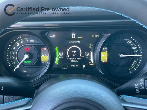 Used 2025 Jeep Wrangler Unlimited Rubicon 4xe w/ Convenience Group AWD/4WD image 24