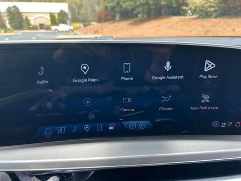 Used 2024 Cadillac Lyriq Luxury w/ LPO, Floor Liner Package image 27