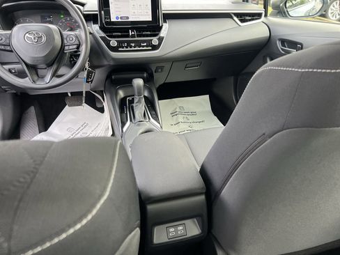 Used 2023 Toyota Corolla LE image 31