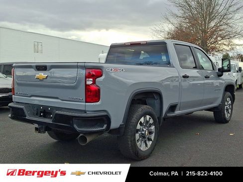 Certified 2024 Chevrolet Silverado 2500 Custom w/ Custom Value Package image 5