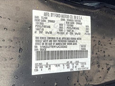 Used 2001 Ford Explorer Sport Trac 4x4 image 17