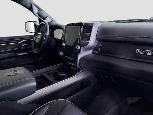 Used 2023 RAM 1500 Laramie image 32
