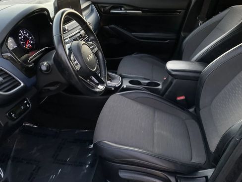 Used 2022 Kia Seltos S image 11