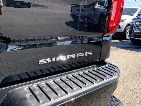 Used 2025 GMC Sierra 1500 Denali Ultimate image 8