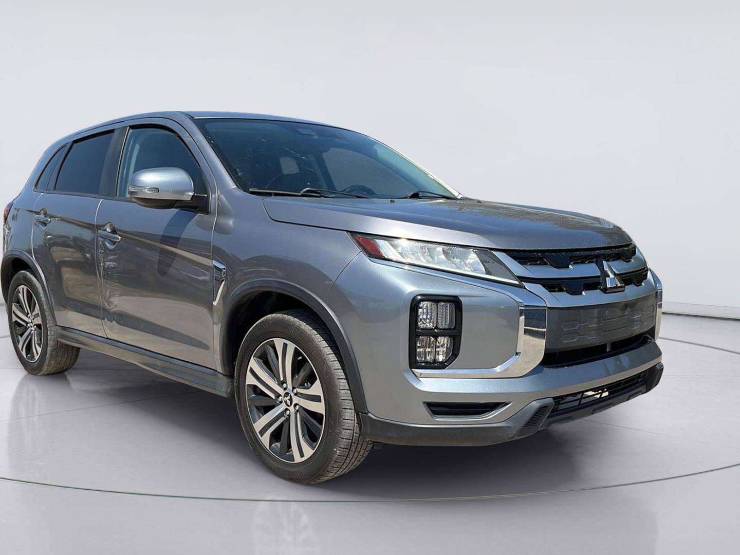 Used 2020 Mitsubishi Outlander Sport SE AWD/4WD image 1