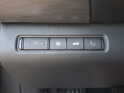 Certified 2023 Nissan Pathfinder Platinum AWD/4WD image 29