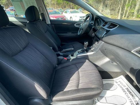 Used 2018 Nissan Sentra SV w/ Premium Package (P01) image 29