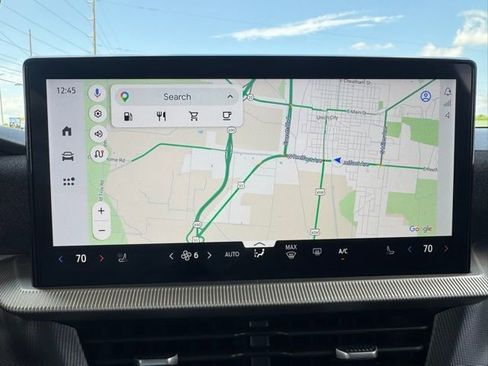 Used 2025 Ford Explorer ST-Line w/ ST-Line Street Pack image 11