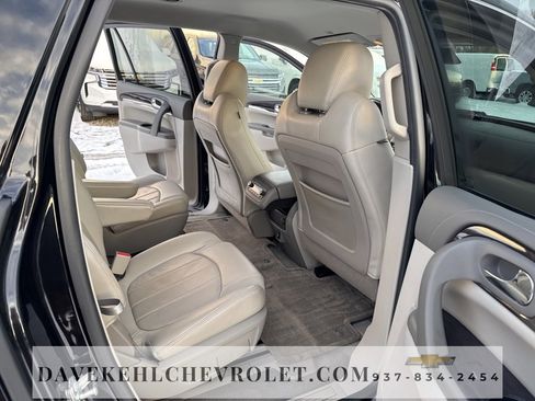 Used 2017 Buick Enclave Premium image 23