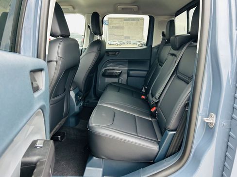 New 2026 Ford Maverick Lariat w/ Black Appearance Package image 31