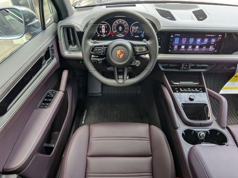 New 2026 Porsche Cayenne AWD/4WD image 15