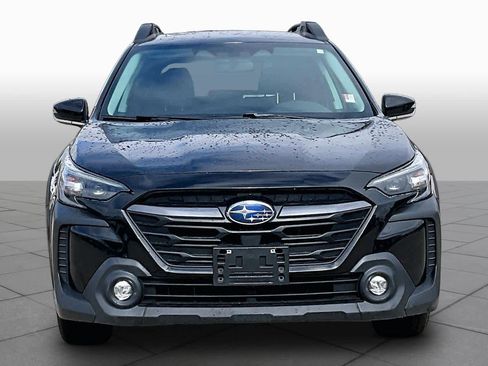 Used 2024 Subaru Outback Premium AWD/4WD image 4