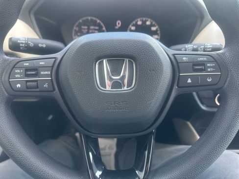 Used 2023 Honda HR-V LX image 20