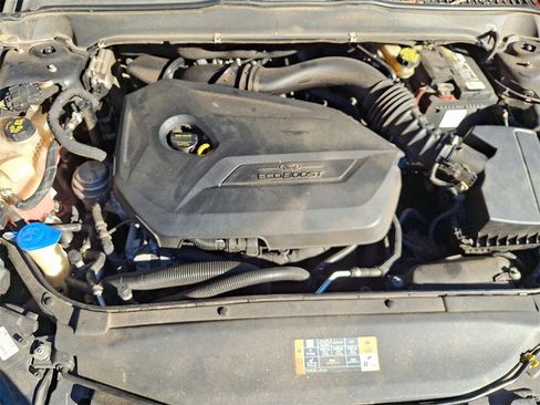 Used 2013 Ford Fusion SE image 28