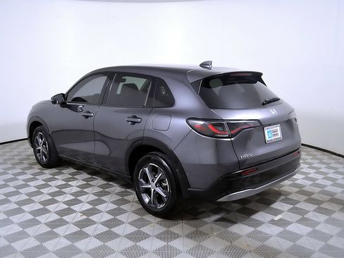 Used 2024 Honda HR-V EX-L image 9